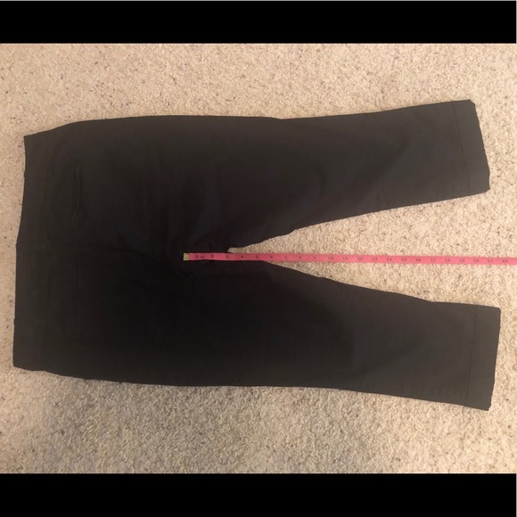 NY & Company business capris, size S - Picture 2 of 2